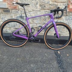 Giant Revolt Gravel
