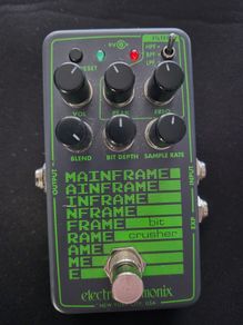 Electro-Harmonix Mainframe Bit Crusher pedal