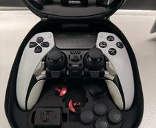 PS5 Dualsense Edge controller