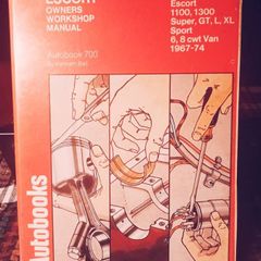 AutoBooks 700 Escort Owners Workshop Manual