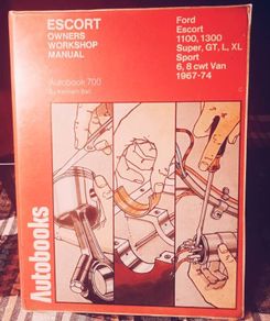 AutoBooks 700 Escort Owners Workshop Manual