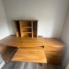 Wooden desk and  matching 4 drawer locker