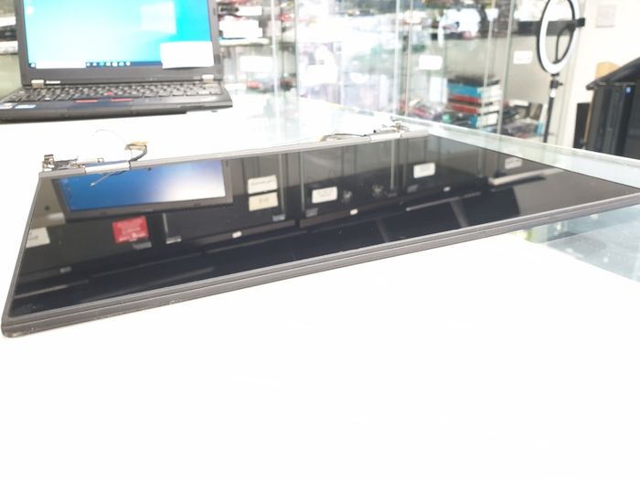 Lenovo Screen Assembly ThinkPad X1 Yoga 2nd Gen 14" 1920x1080, Glass Damaged