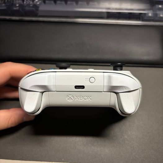 Xbox series x/s controller
