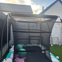 Trampoline