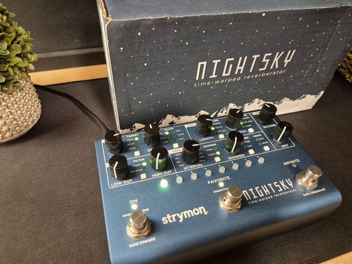 Strymon Nightsky Reverb (FREE SHIPPING)