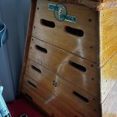 Pommel horse gymnastics & vaulting box