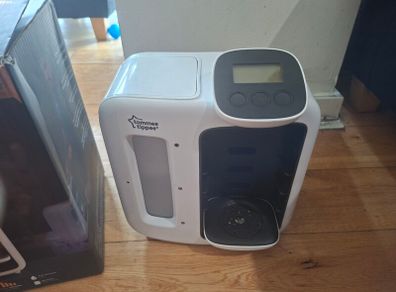 Tommee Tippee Perfect Prep Day & Night Machine - White (With Original Box)