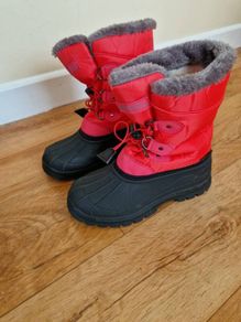 wellies for girl size 3 UK