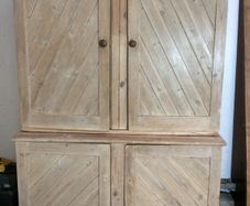 Dresser - Cornish