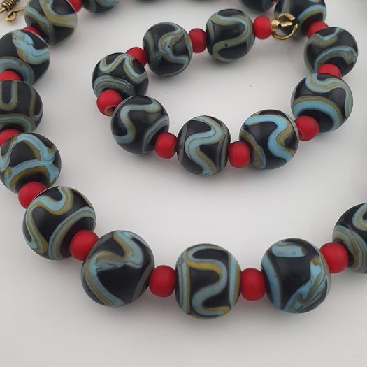 Antique Venetian Style Zigzag Pattern & Venetian WhiteHeart Glass Beads Necklace