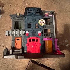 Fisher-Price Imaginext DC Superfriends Playset