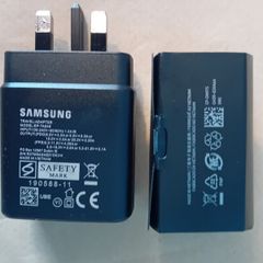 New Samsung Super fast charger 45W Plug and C type cable