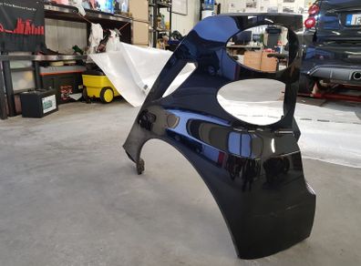 Brabus Smart 415 parts. Drivers door, front drivers wing and rear passenger wing. Three panels.