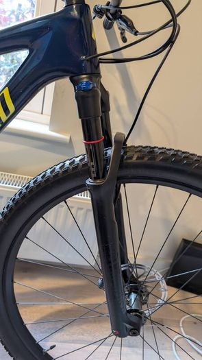 RockShox Reba 100mm 29" Boost 15x110