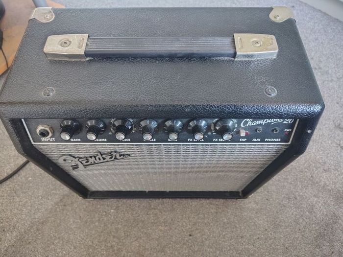 Fender Champion 20 Guitar Amp