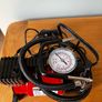 12v tyre compressor Image 3