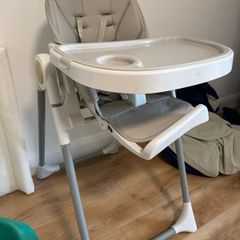 Nup Nup High chair