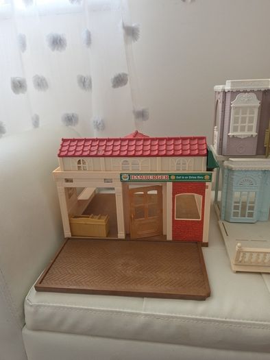 Sylvanian families houses hamburger