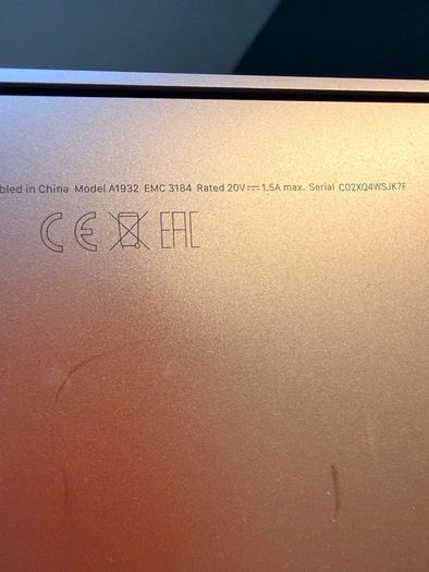 Apple MacBook Air 13 Retina 2018 A1932 For Parts or Repair
