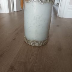 Glass candle holder