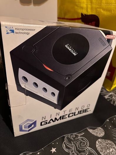Nintendo GameCube console and games Mario