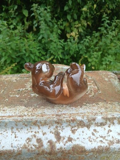 Lomonosov bear figure