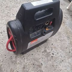 Battery jumper