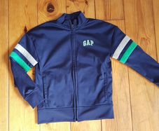 Age 6-7 Gapfit Hoodie
