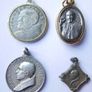 Antique Religious Pendants with POPES In Silver-Plated Metals Image 3