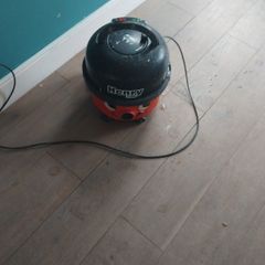 henry vacuum
