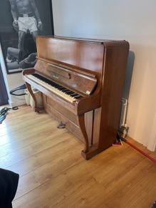 Karl Lange Piano