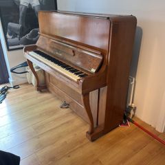 Karl Lange Piano
