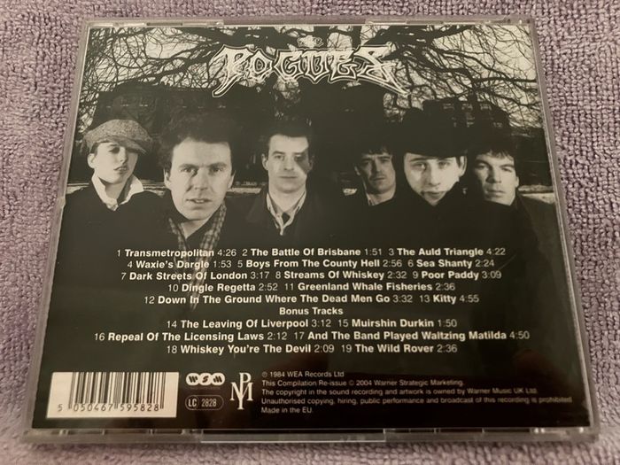 the POGUES  - Red Roses For Me     CD