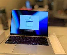 MacBook Pro 14" 10 Core 1TB M1 Pro