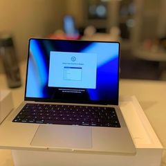 MacBook Pro 14" 10 Core 1TB M1 Pro