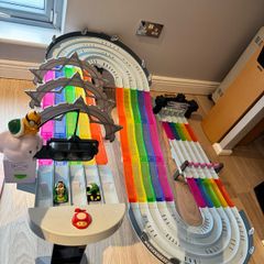 Mario Kart Hot Wheels Rainbow Road