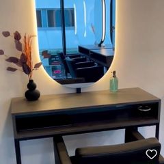 Hairdressing Dressing table with oval LED mirror