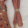 Hand bag. Image 4