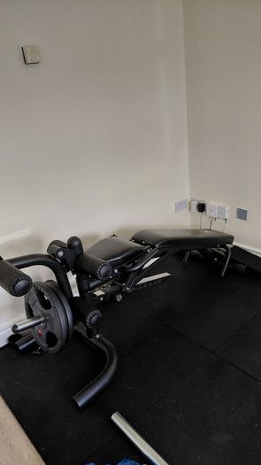 HIT fitness Leg extension and Leg curl