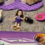 Lego Friends 41342 Emma's Deluxe Bedroom Image 6