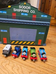 Thomas & Friends.  Sodor Trading Company Take & Play.