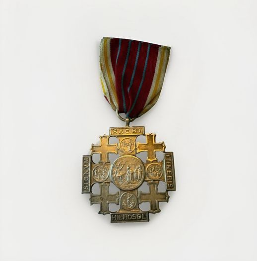 Jerusalem Cross of Honor Pope Leo XIIl to pilgrims silver medal