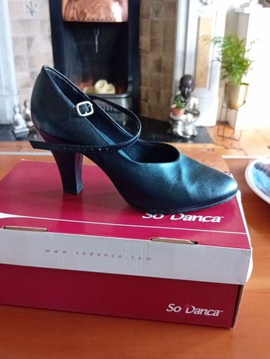 So Danca Character dance shoes Uk5