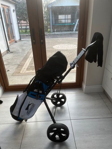 Golf clubs