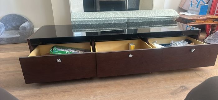 TV Unit