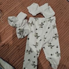 new born pant and mittens