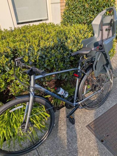 Giant Escape bike - excellent condition
