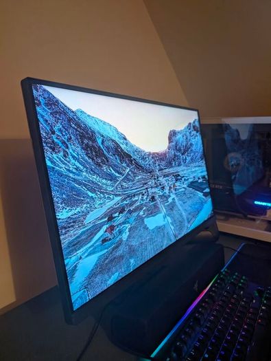 ASUS ROG Strix XG27ACS 27" 1440p 180Hz Fast IPS Gaming Monitor (Mint Condition w/ Box)