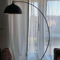 Arc floor lamp